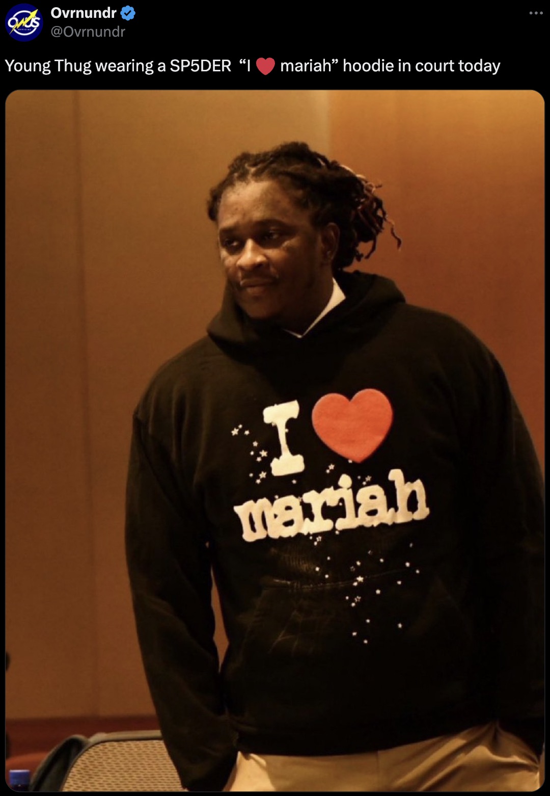 Photograph - Ovrnundr Young Thug wearing a SP5DER "I mariah" hoodie in court today I mariah